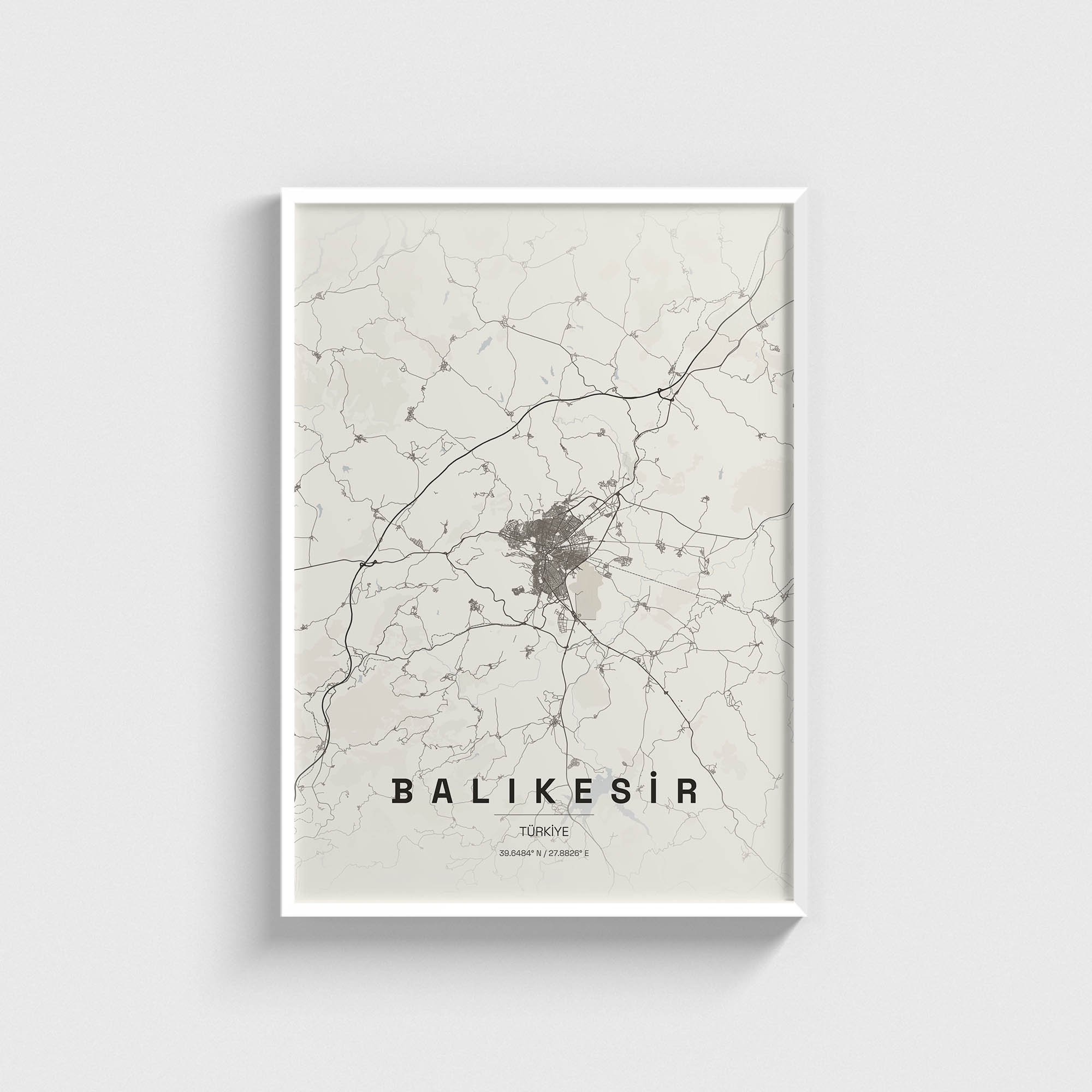 Beyaz çerçeveli Balıkesir şehir haritası posteri, modern duvar dekorasyonu için minimalist tasarım.