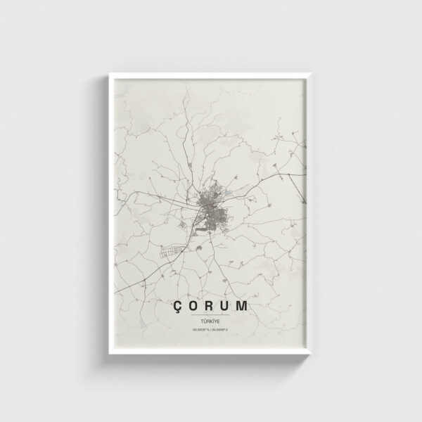 Beyaz çerçeveli Çorum şehir haritası posteri, minimalist duvar dekorasyonu.