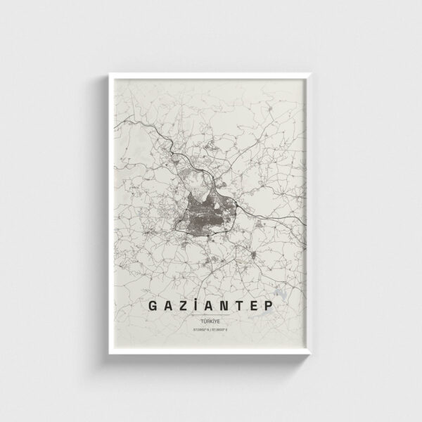 Beyaz çerçeveli Gaziantep şehir haritası posteri, minimalist duvar dekorasyonu.