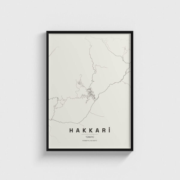 Siyah çerçeveli Hakkari şehir haritası posteri, minimalist duvar dekorasyonu.