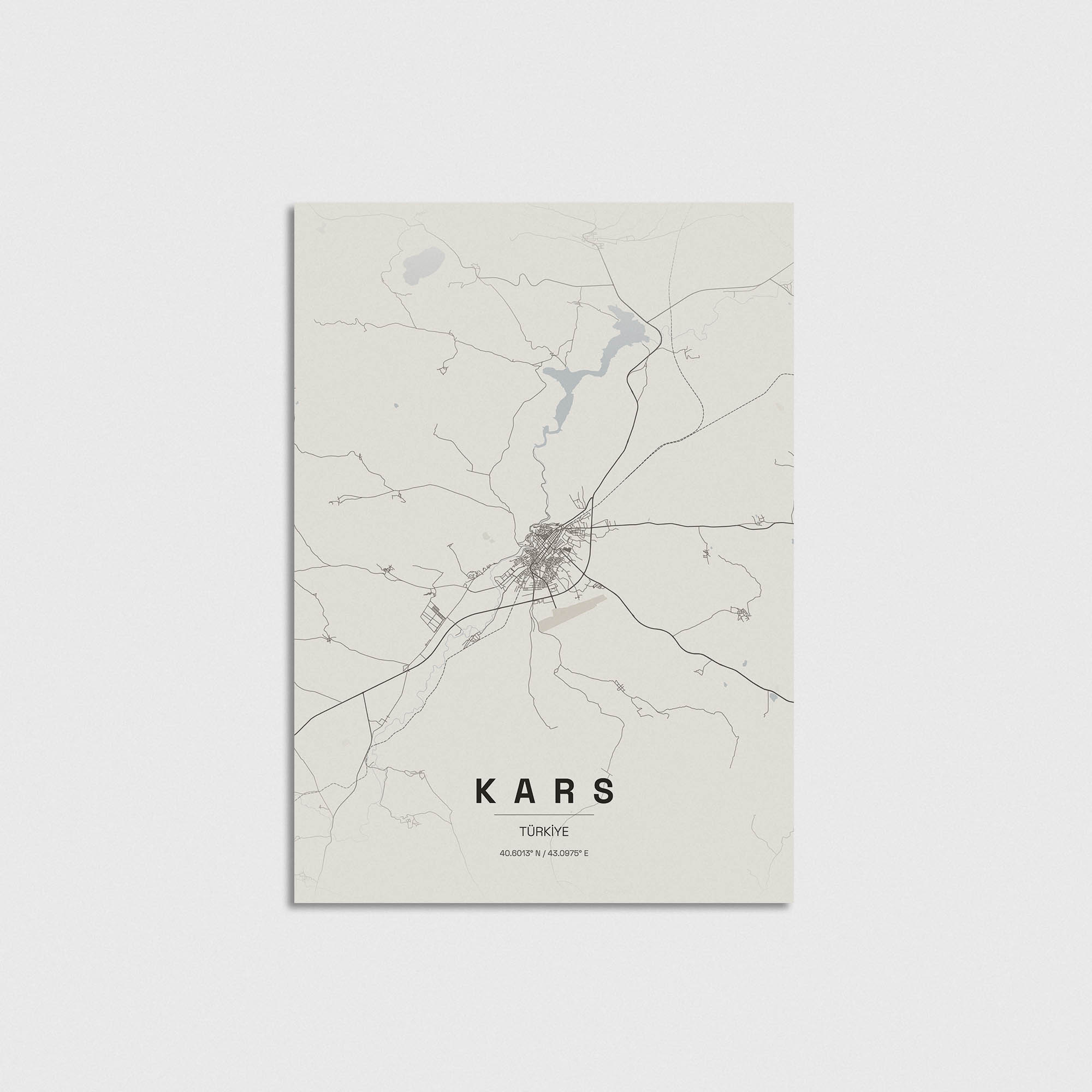 Kars şehir haritası minimalist poster tasarımı, modern duvar dekorasyonu için şık ve estetik bir tablo seçeneği.