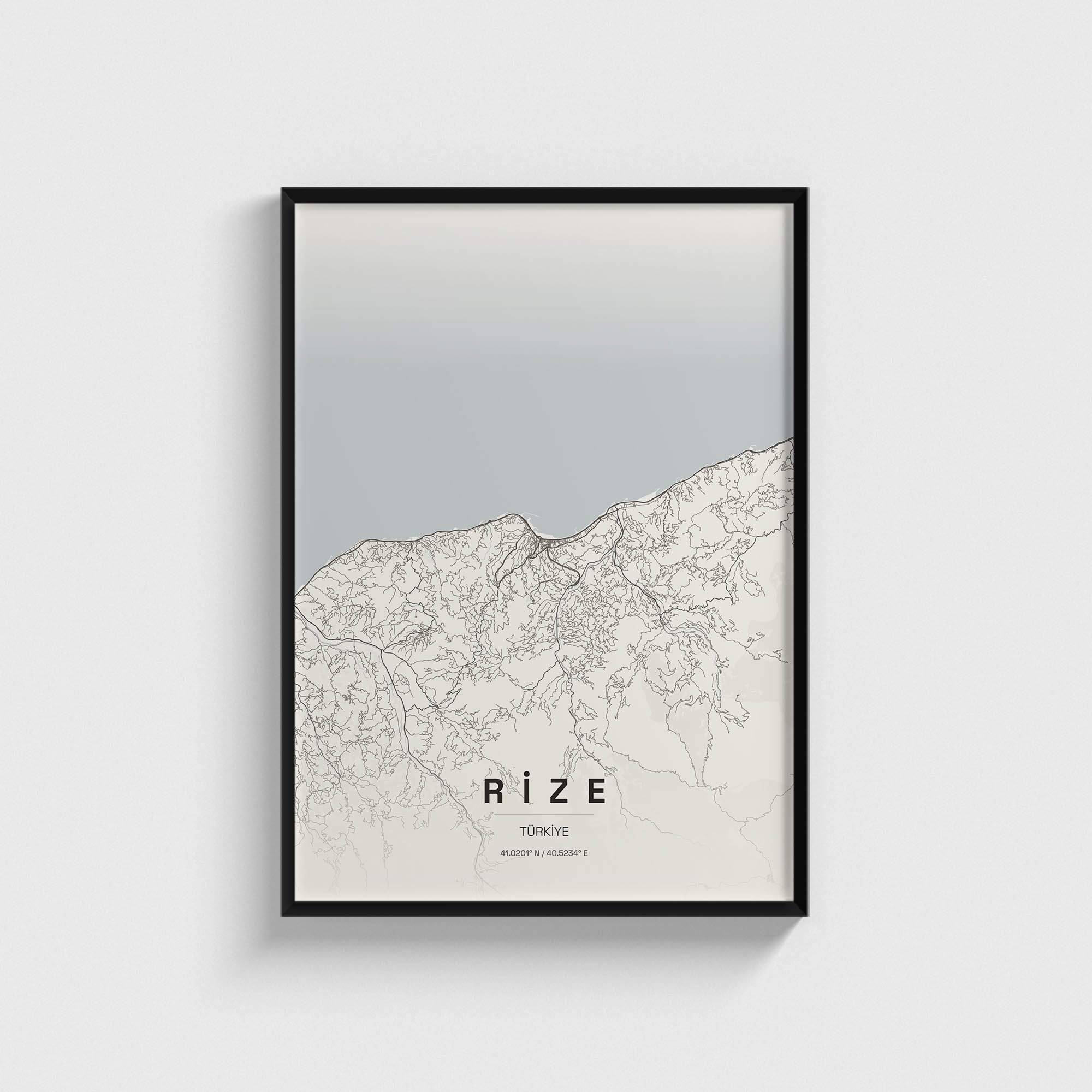 Siyah çerçeveli Rize şehir haritası posteri, modern minimalist dekoratif duvar tablosu.