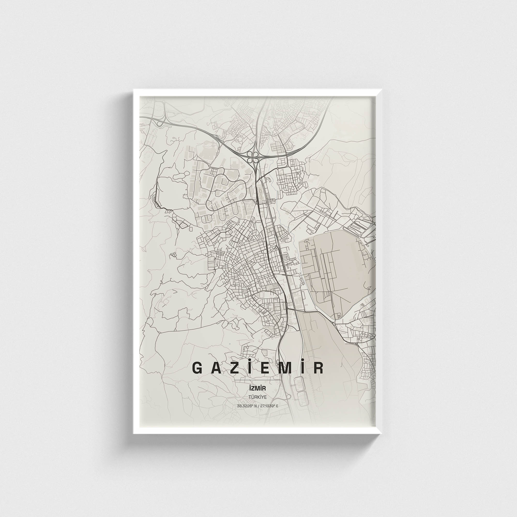 Beyaz çerçeveli Gaziemir, İzmir haritası posteri, minimalist duvar dekorasyonu.