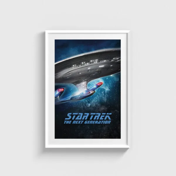 Beyaz çerçeveli Star Trek The Next Generation dizi posteri, uzay temalı şık duvar dekorasyonu.