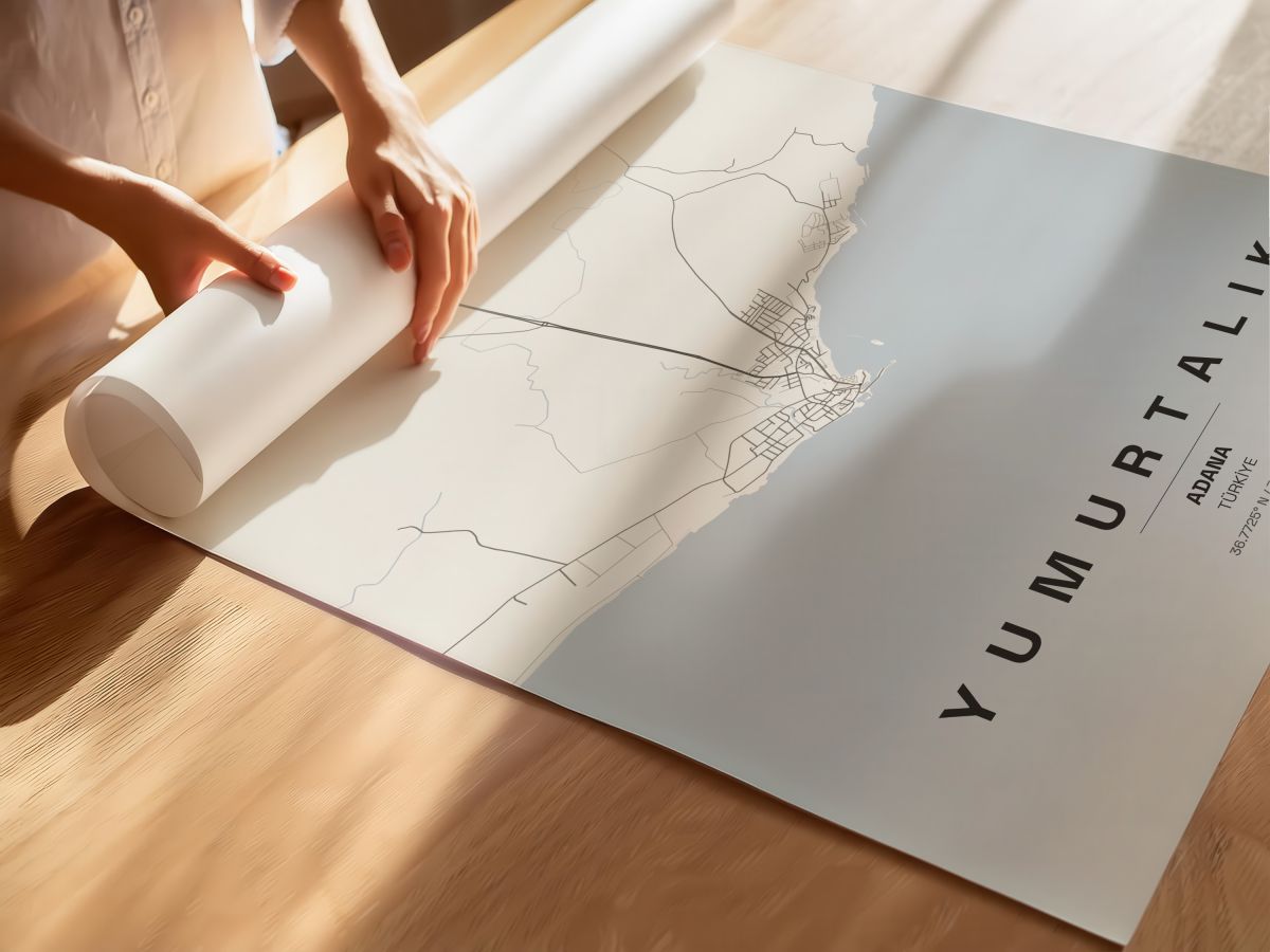 Adana Yumurtalık İlçe Haritası Posteri, rulo yapılmış çerçevesiz poster