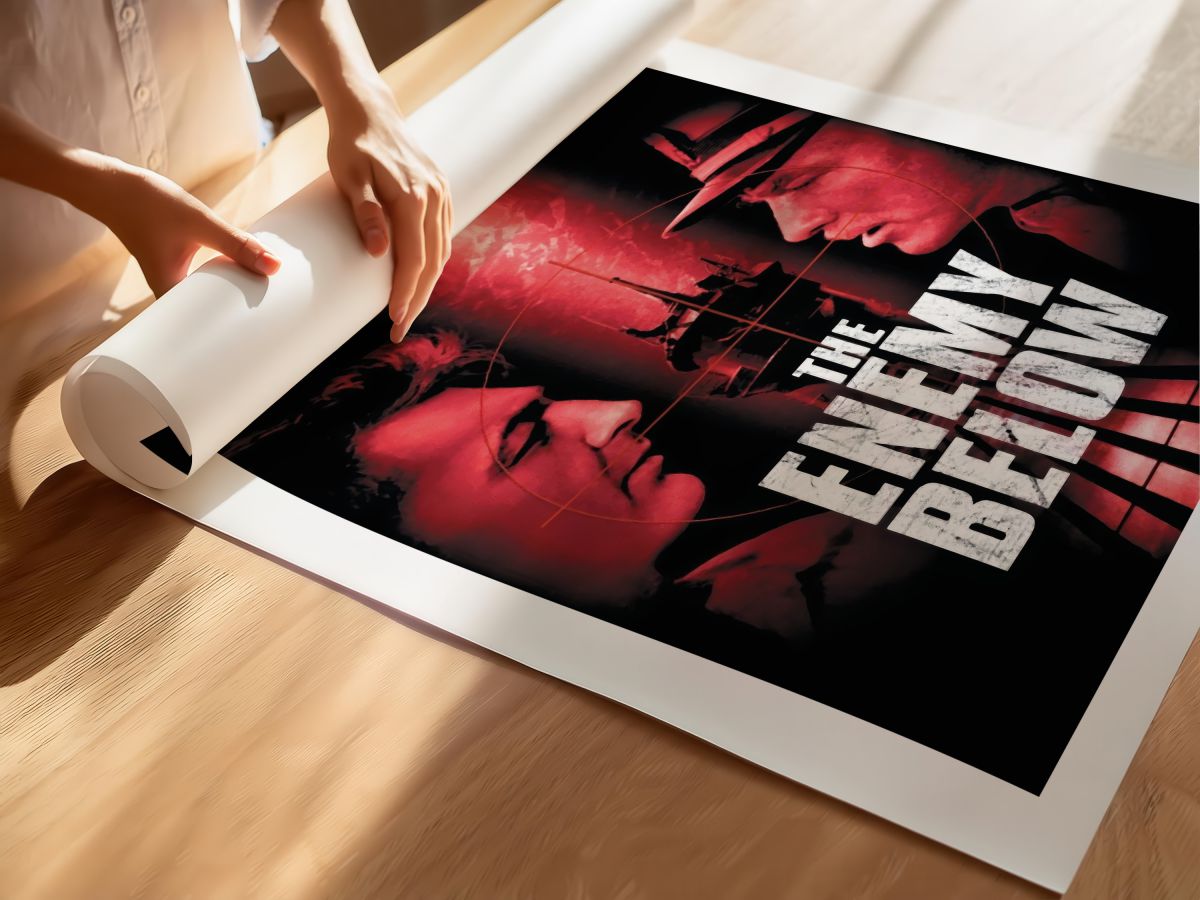 The Enemy Below (1957) Film Posteri, rulo yapılmış çerçevesiz poster