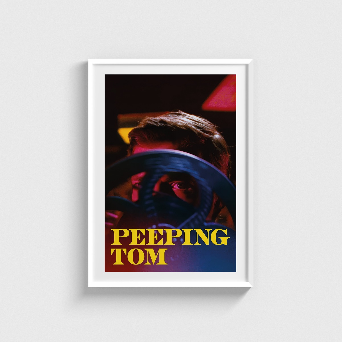 Peeping Tom film posteri, beyaz çerçeveli tablo
