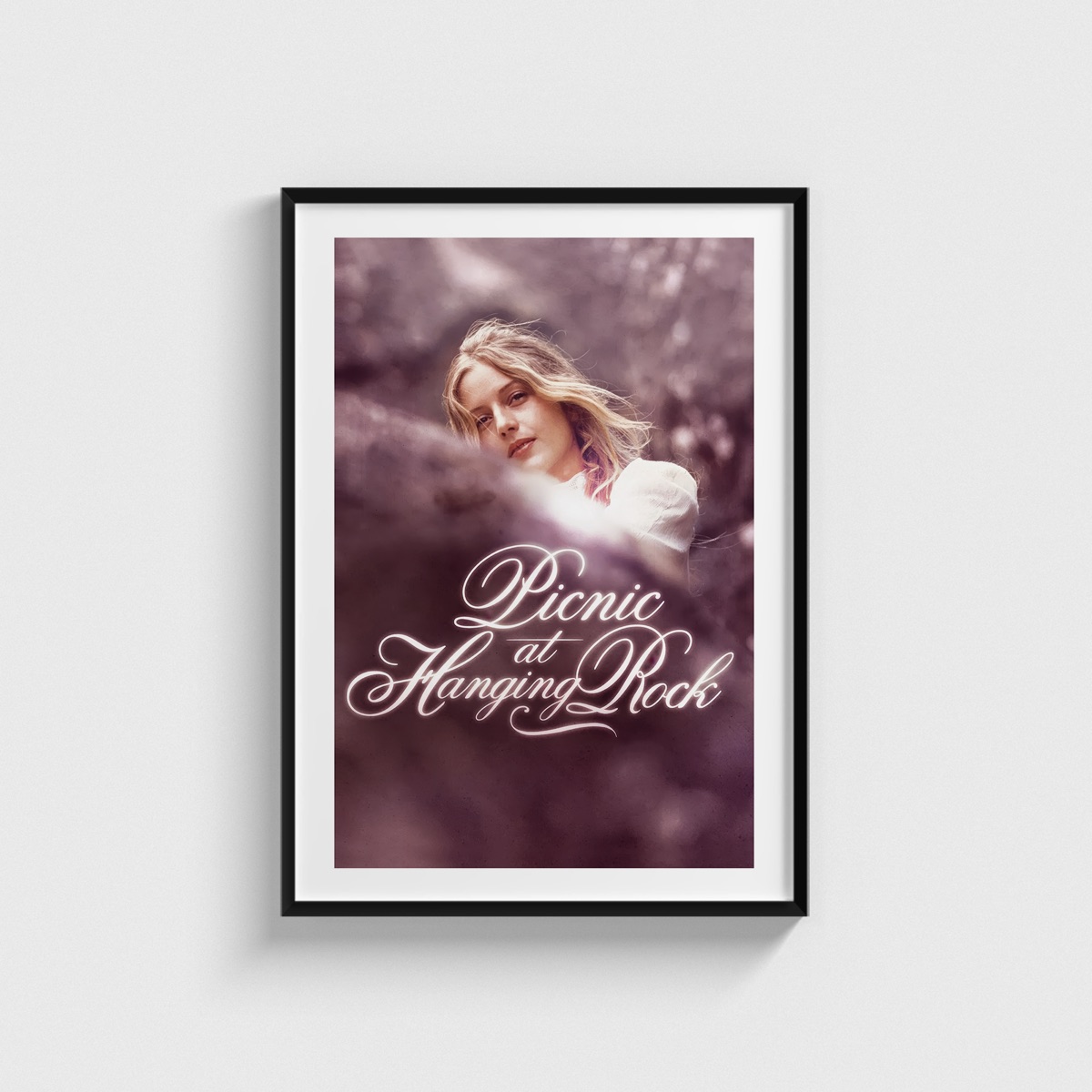 Picnic at Hanging Rock film posteri, siyah çerçeveli tablo