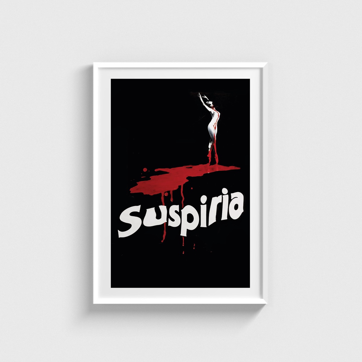 Suspiria film posteri, beyaz çerçeveli tablo