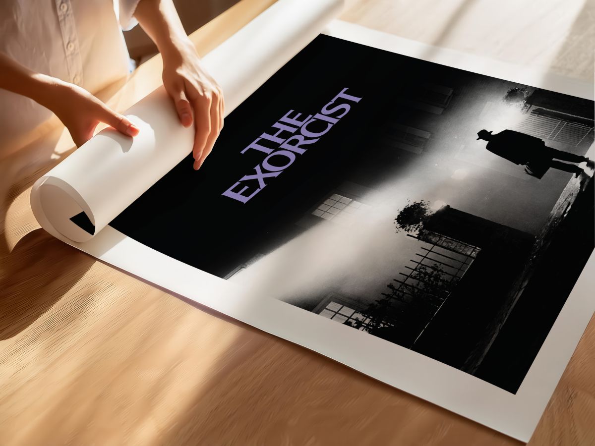 The Exorcist (1973) Film Posteri, rulo yapılmış çerçevesiz poster