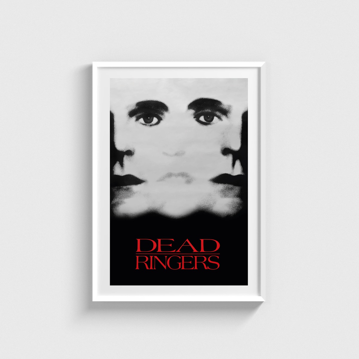 Dead Ringers film posteri, beyaz çerçeveli tablo