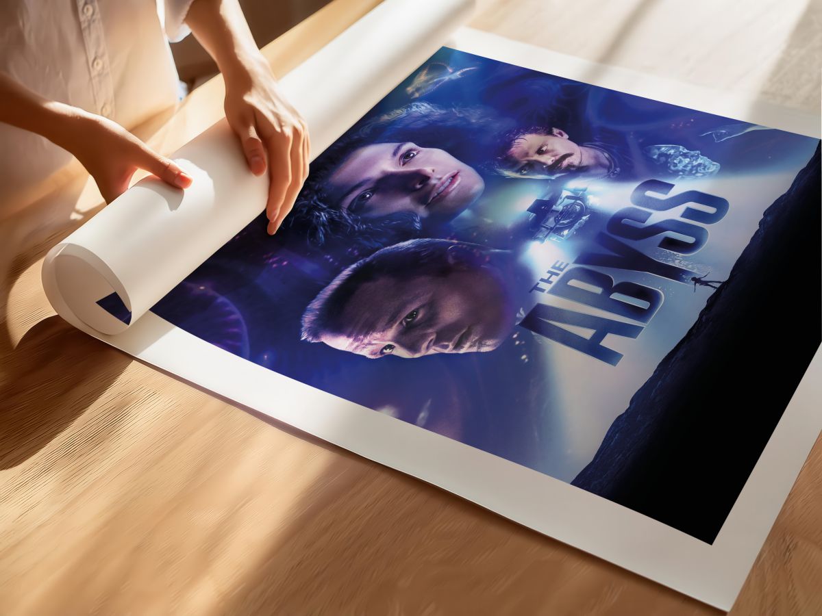 The Abyss (1989) Film Posteri, rulo yapılmış çerçevesiz poster