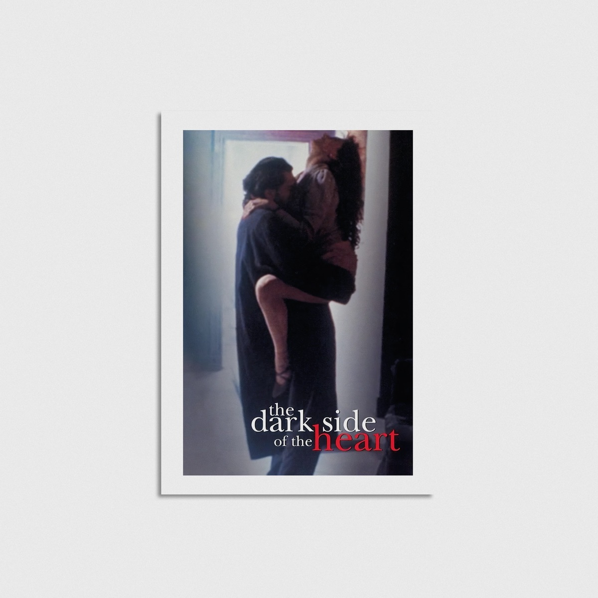 The Dark Side of the Heart film posteri, çerçevesiz poster