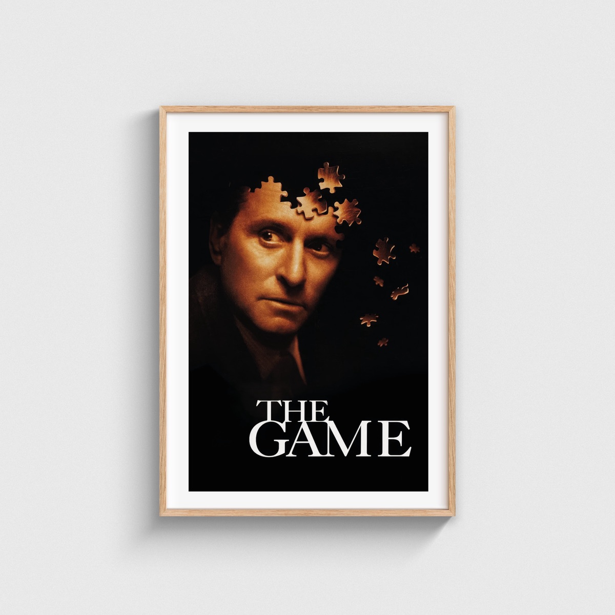 The Game film posteri, ahşap çerçeveli tablo