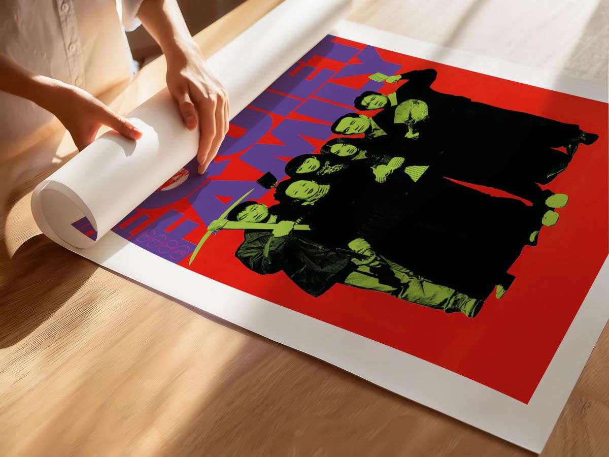 The Quiet Family (1998) Film Posteri, rulo yapılmış çerçevesiz poster