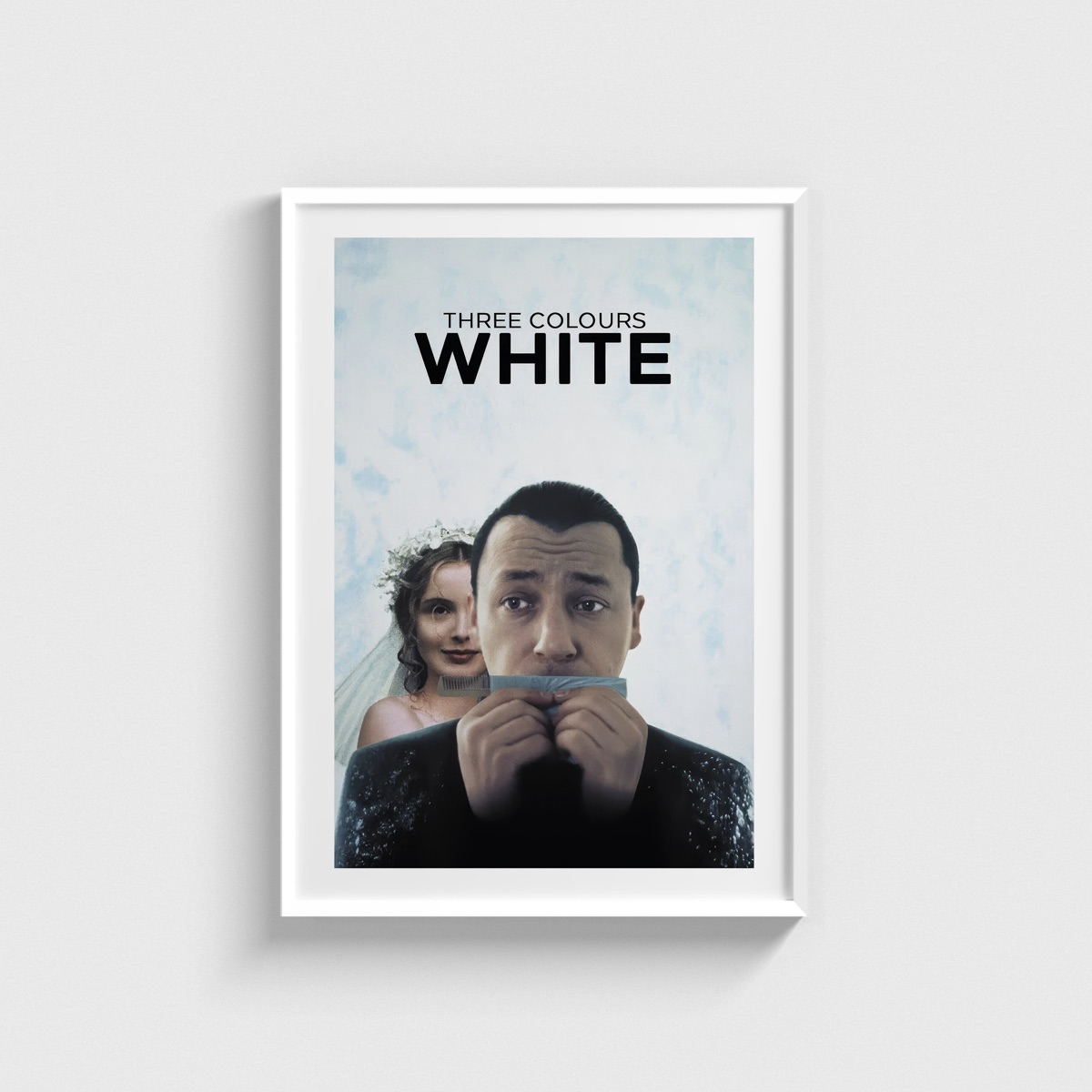 Three Colours: White film posteri, beyaz çerçeveli tablo