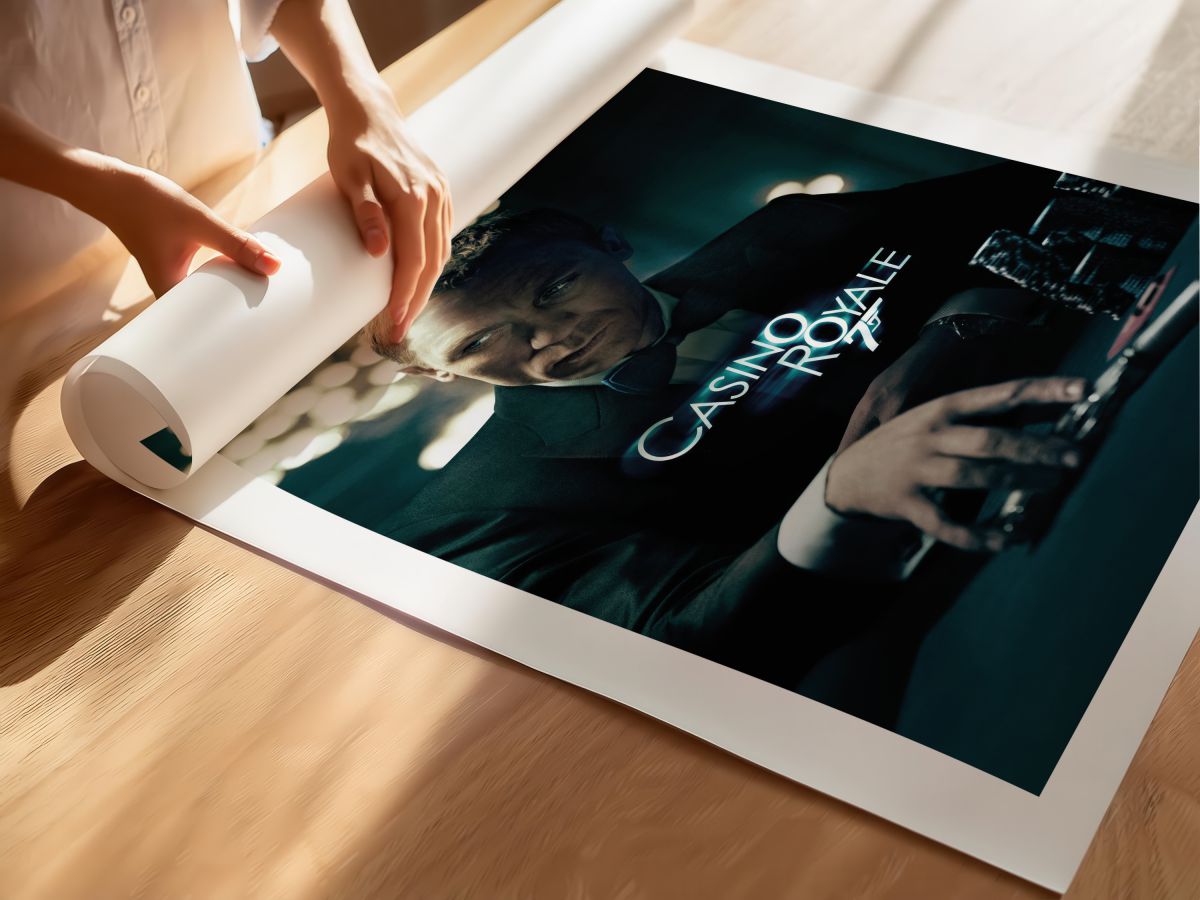 Casino Royale (2006) Film Posteri, rulo yapılmış çerçevesiz poster