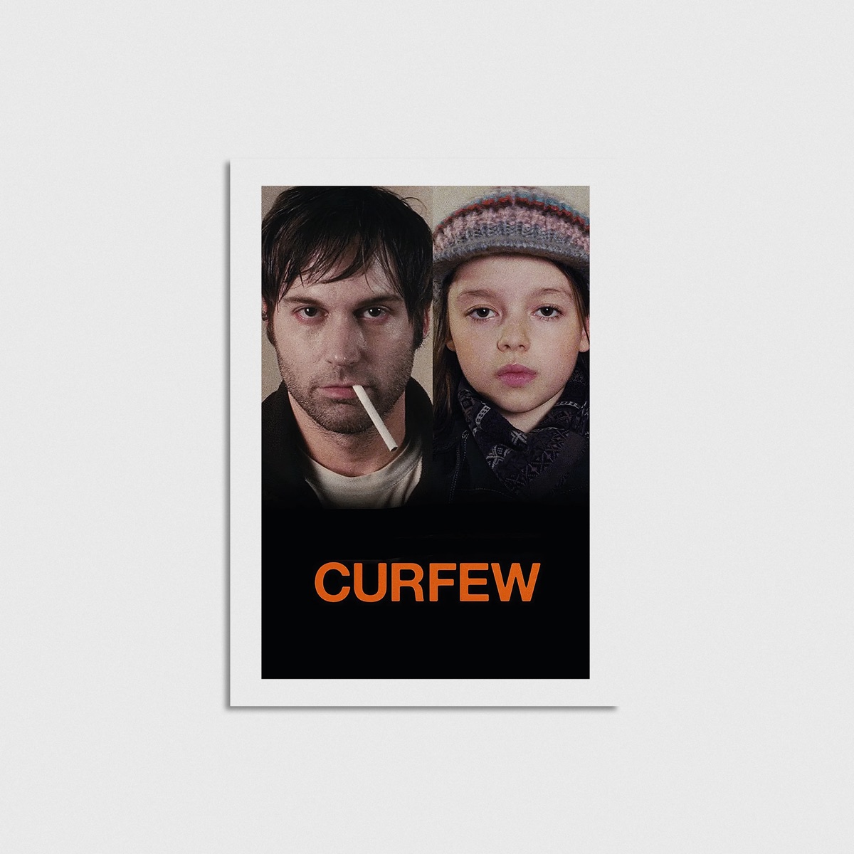Curfew film posteri, çerçevesiz poster
