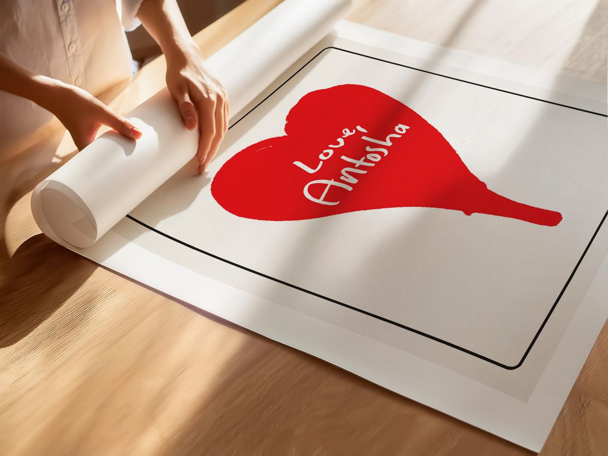 Love, Antosha (2019) Film Posteri, rulo yapılmış çerçevesiz poster