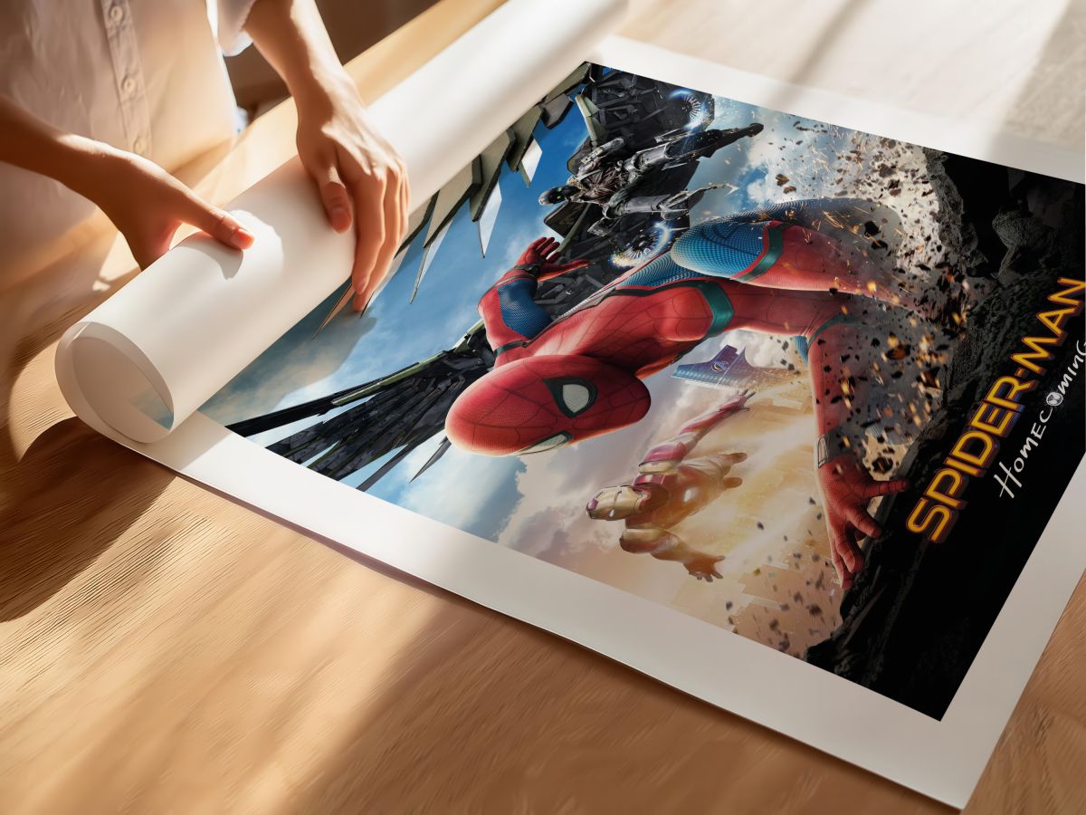 Spider-Man: Homecoming (2017) Film Posteri, rulo yapılmış çerçevesiz poster