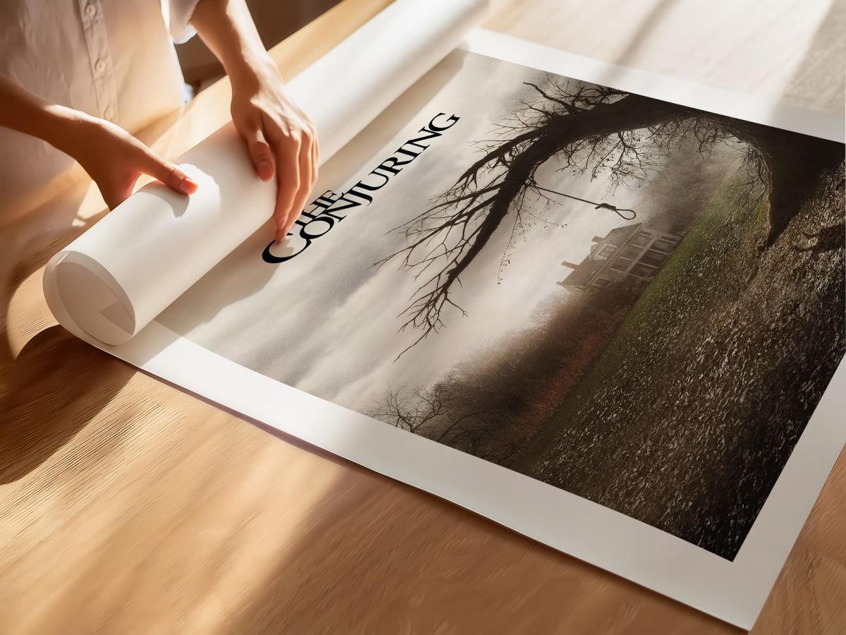 The Conjuring (2013) Film Posteri, rulo yapılmış çerçevesiz poster