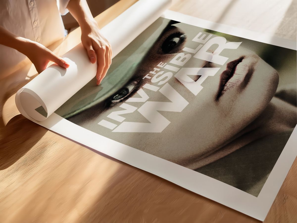 The Invisible War (2012) Film Posteri, rulo yapılmış çerçevesiz poster