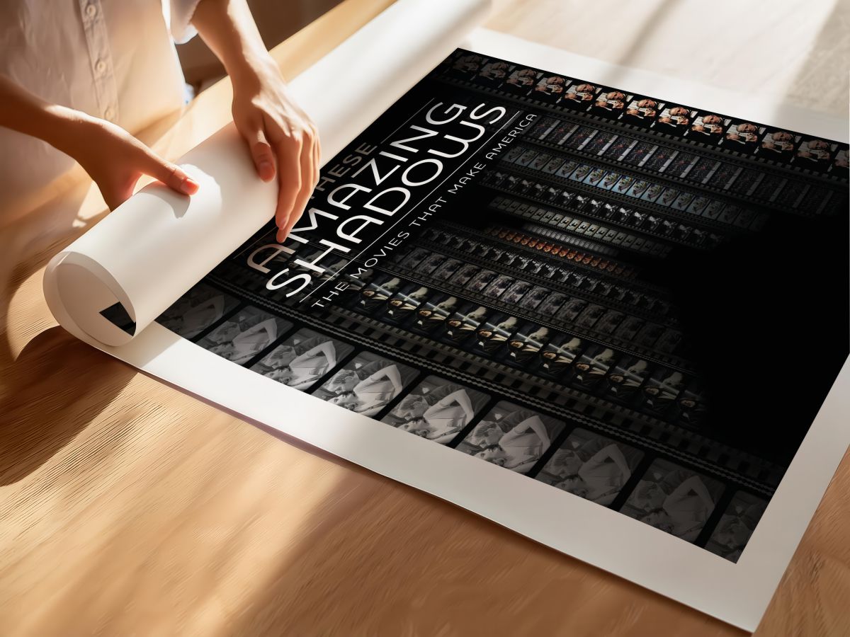 These Amazing Shadows (2011) Film Posteri, rulo yapılmış çerçevesiz poster
