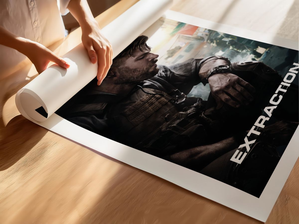 Extraction (2020) Film Posteri, rulo yapılmış çerçevesiz poster