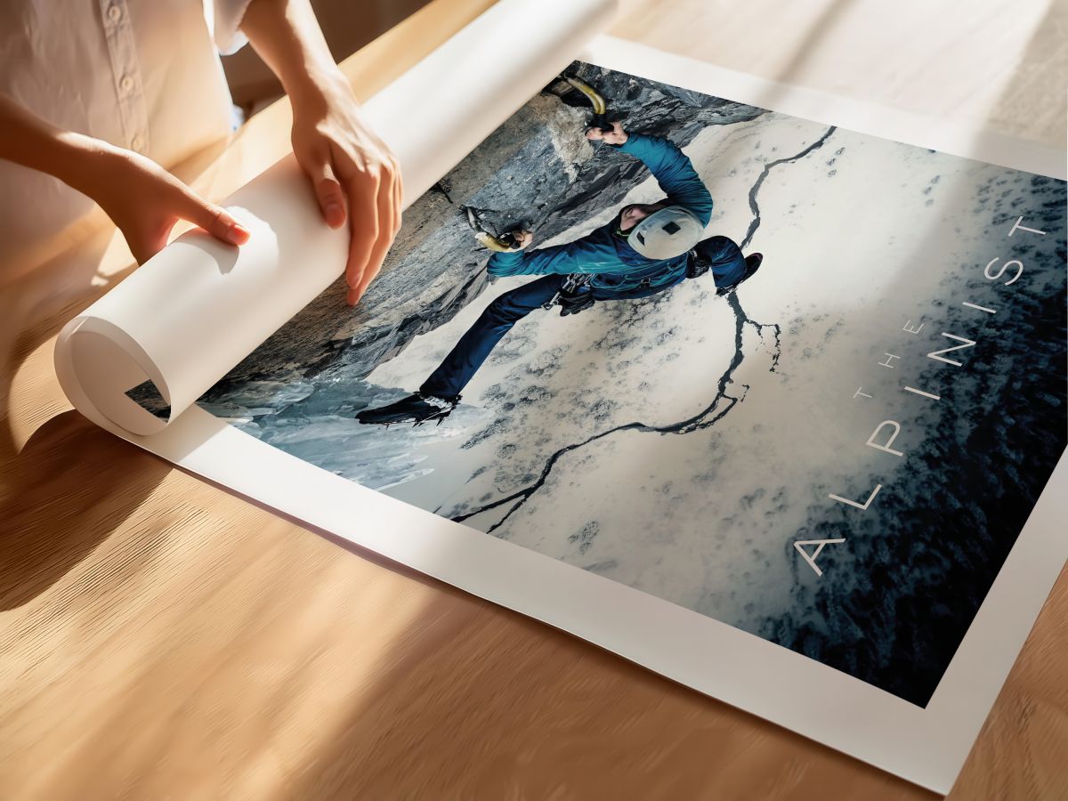 The Alpinist (2021) Film Posteri, rulo yapılmış çerçevesiz poster