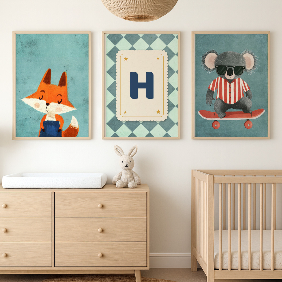 Tilki ve Kaykaycı Koala Harfli Üçlü Çocuk Odası Poster Seti – bebek odası
